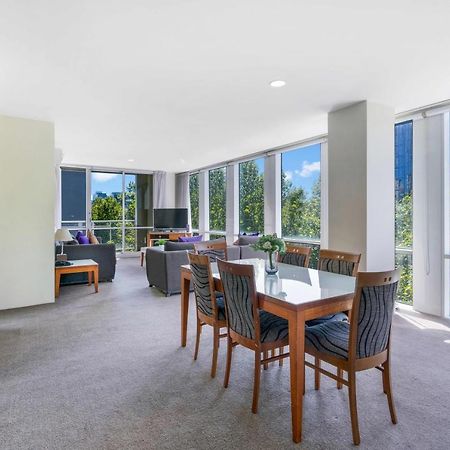 Park Regis Griffin Suites Melbourne City Exterior foto
