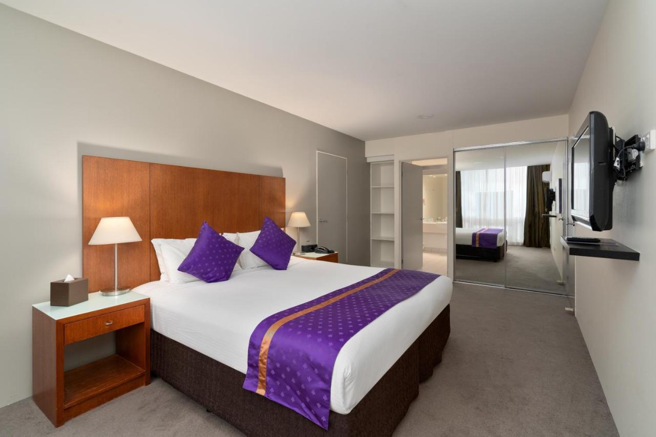 Park Regis Griffin Suites Melbourne City Exterior foto