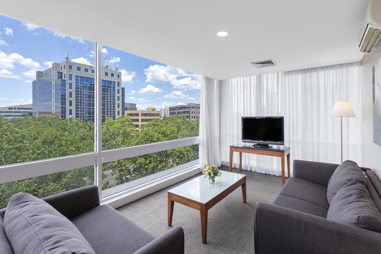 Park Regis Griffin Suites Melbourne City Exterior foto